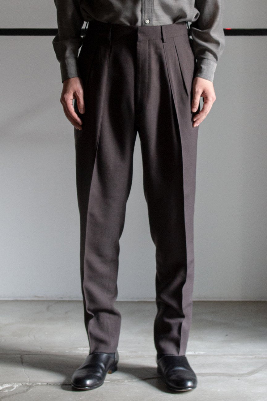 2-PLEATED TROUSERS / GRAYISH BROWN – RAINMAKER KYOTO ONLINE STORE