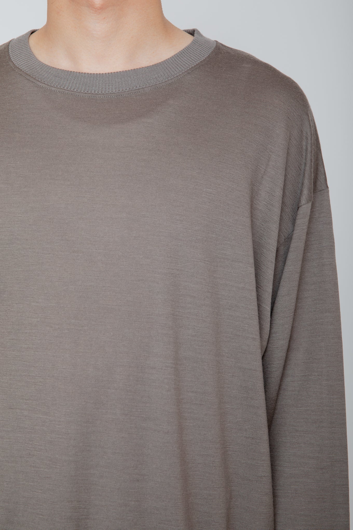WASHABNE WOOL CREW NECK SHIRT / TAUPE