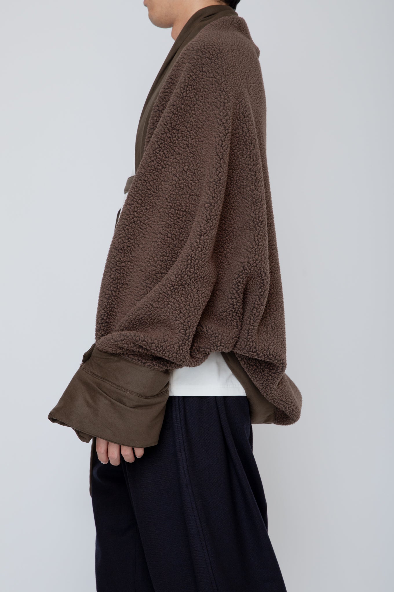 BLANKET MANTLE / SEPIA
