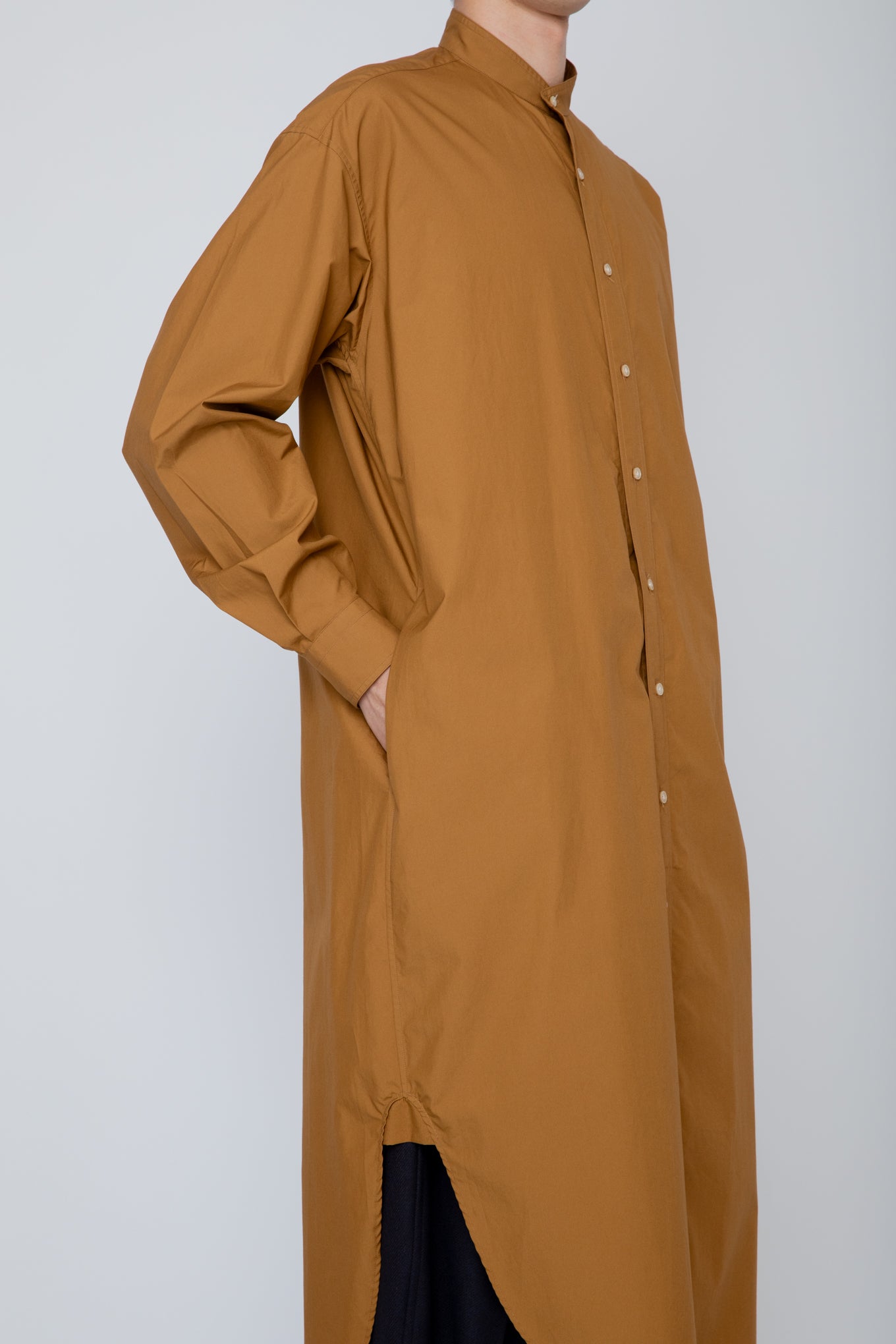 BAND COLLAR ONE-PIECE / CINNAMON