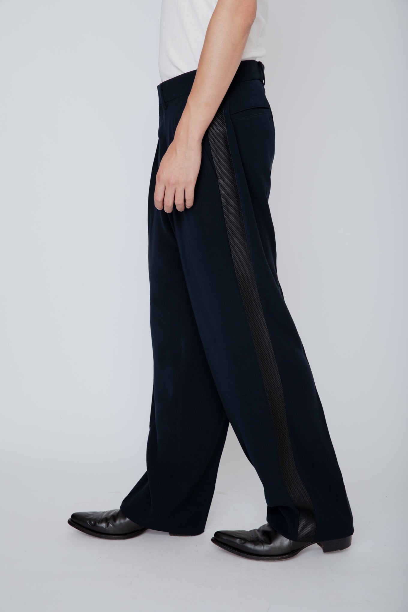 SIDE STRIPE TROUSERS / NAVY x BLACK