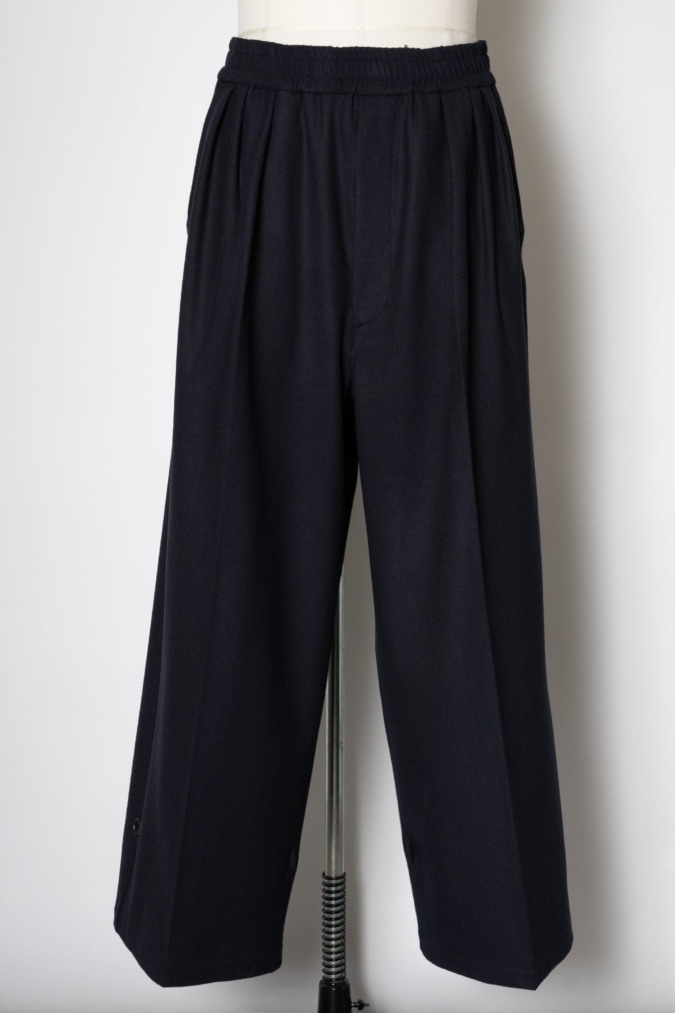 FRENCH TWILL HAKAMA TROUSERS / NAVY – RAINMAKER KYOTO