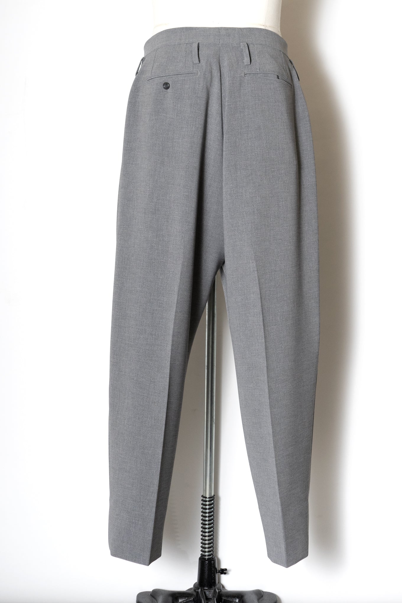 DOUBLE CLOTH 3-PLEATED TROUSERS / PEARL GRAY