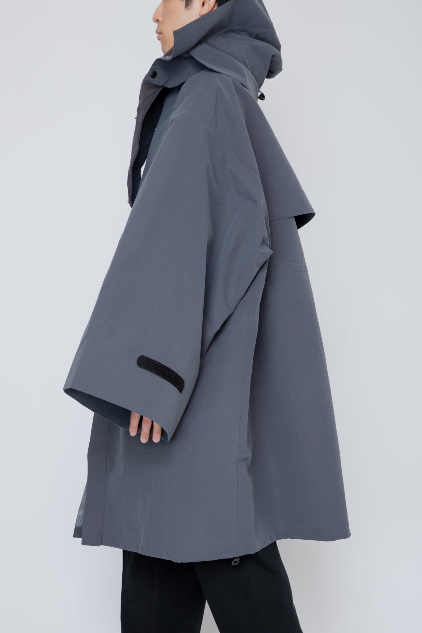 BREATHABLE WATERPROOF FIELD PARKA / CHARCOAL