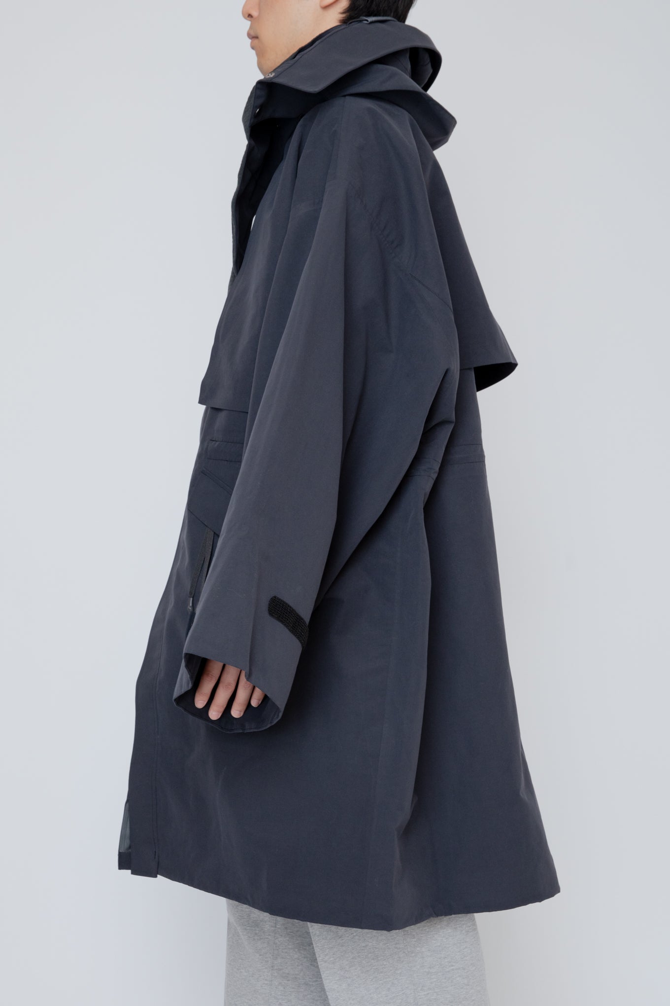 BREATHABLE WATERPROOF FIELD PARKA / BLACK