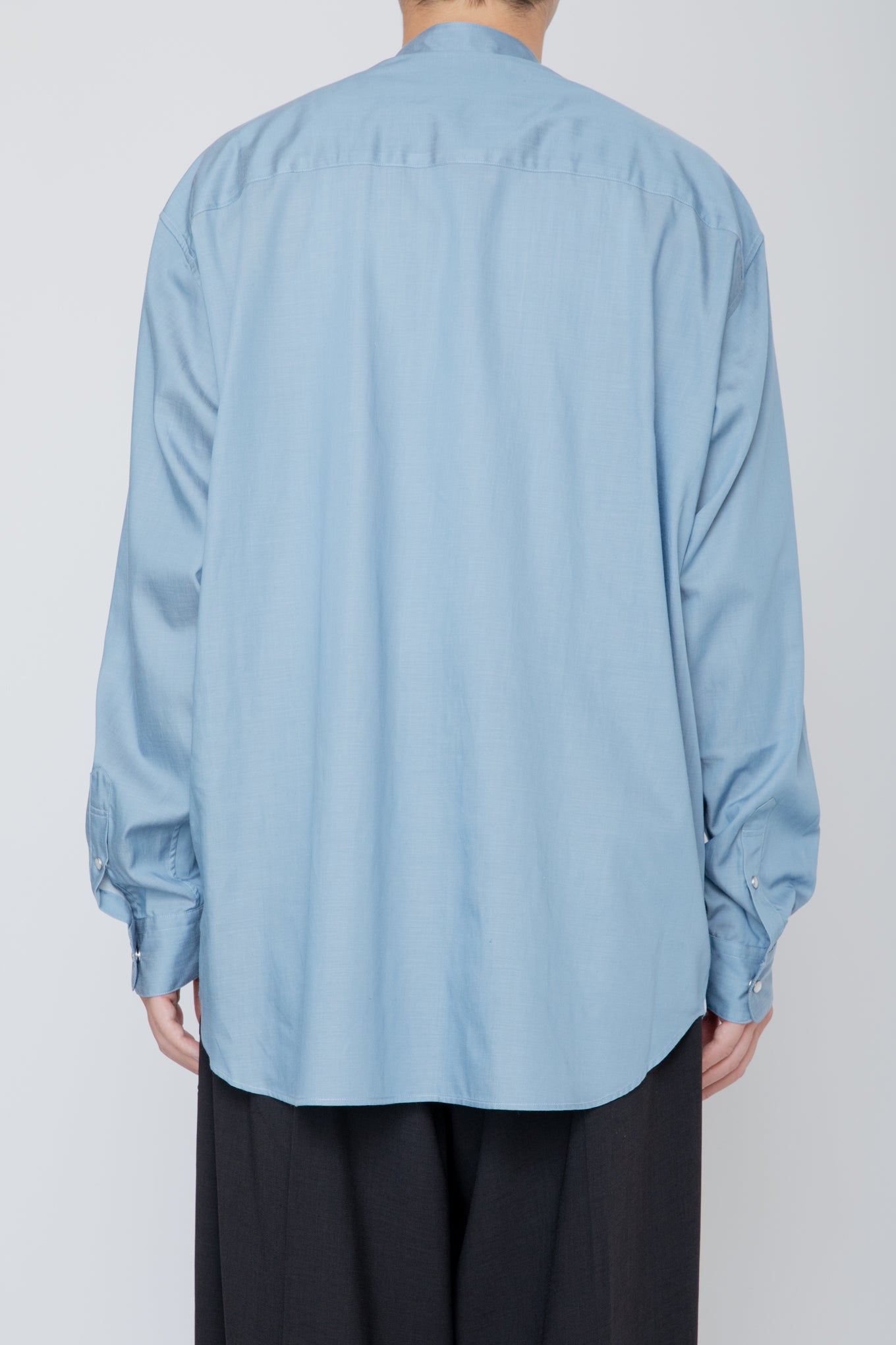 BAND COLLAR SHIRT / LIGHT INDIGO
