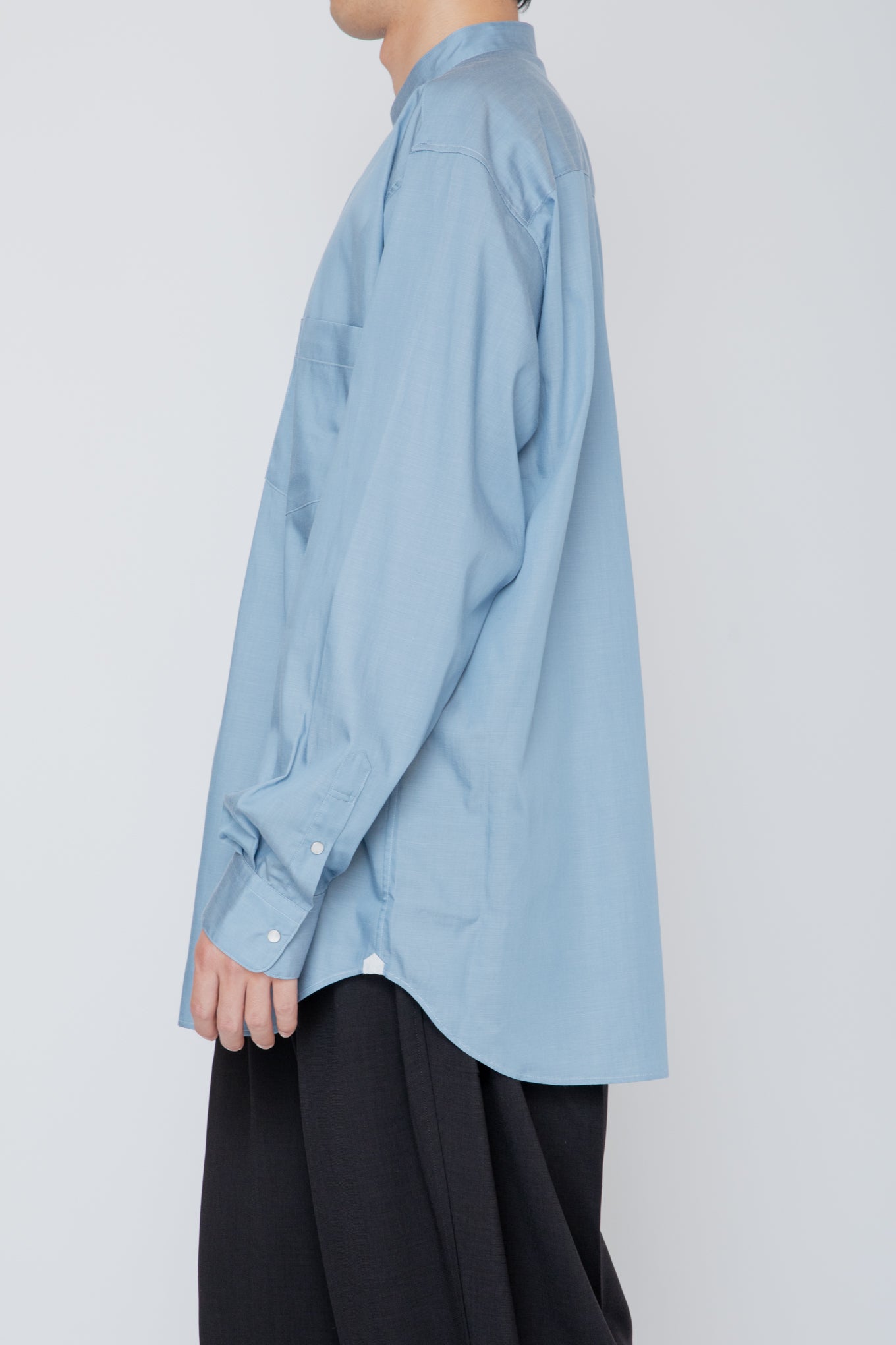 BAND COLLAR SHIRT / LIGHT INDIGO