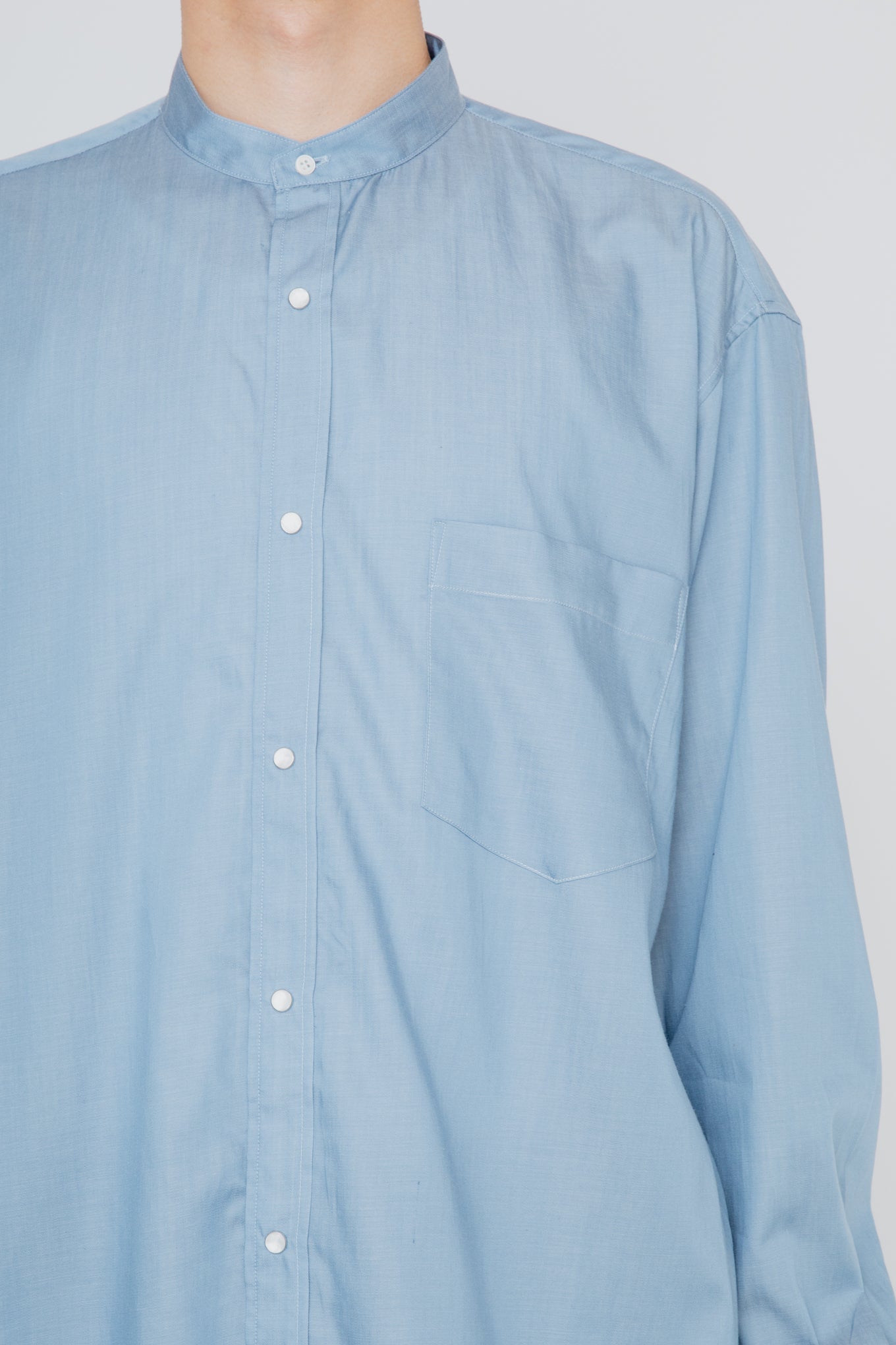 BAND COLLAR SHIRT / LIGHT INDIGO