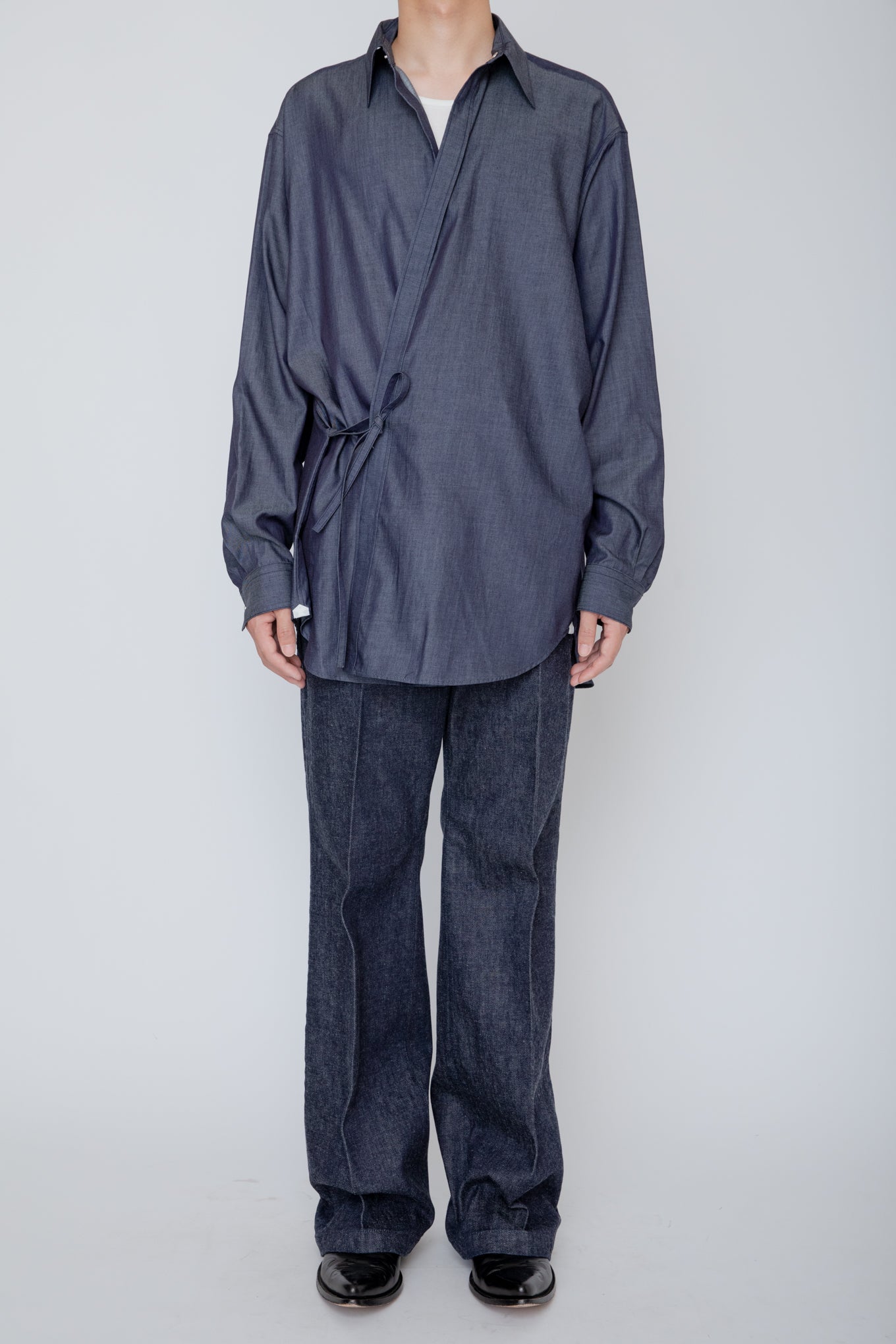 DENIM SEMI FLARED TROUSERS / INDIGO
