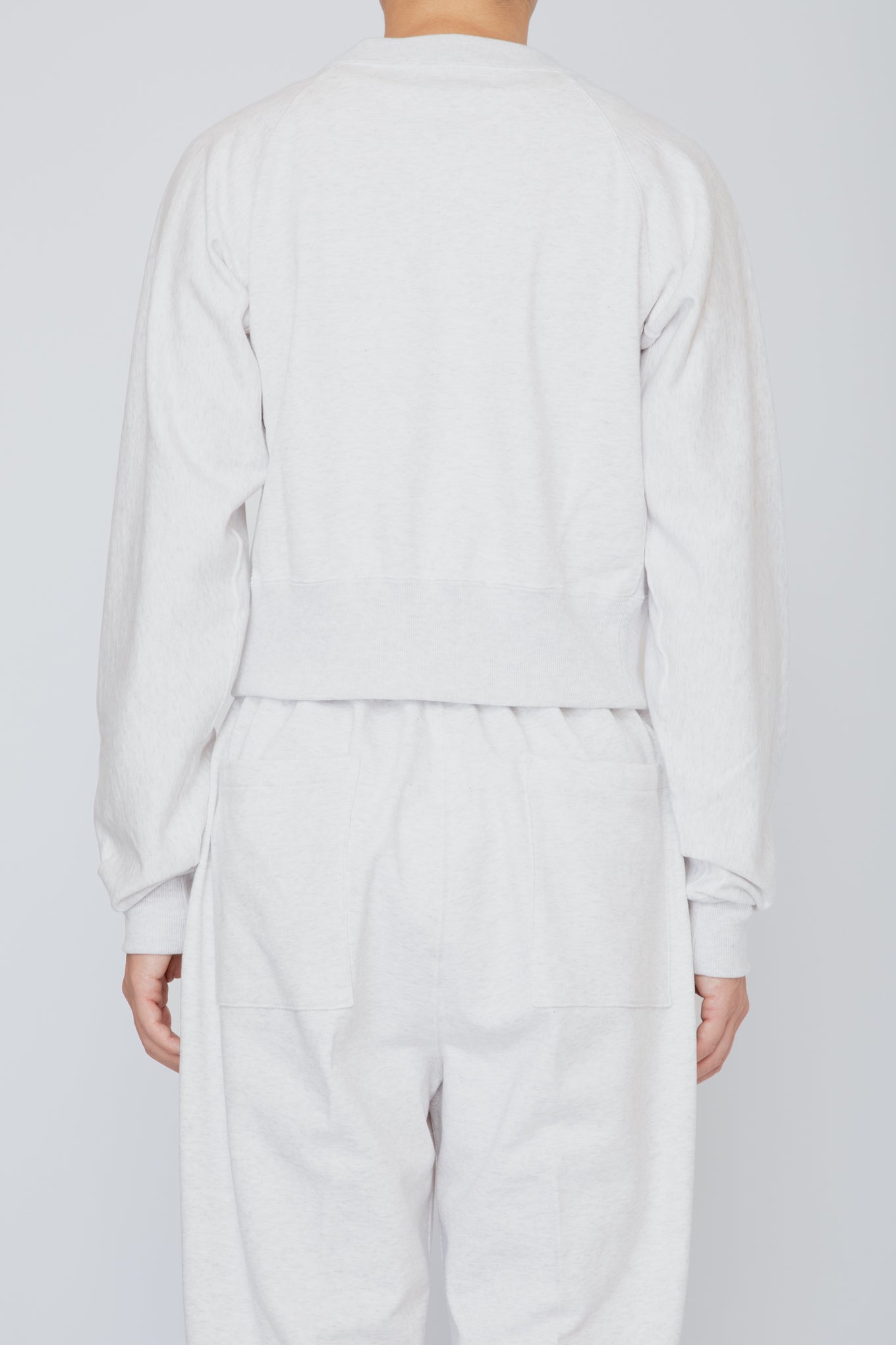 ONE-SIDE KIMONO SLEEVE SWEATSHIRT_TIGHT FIT / HEATHER WHITE