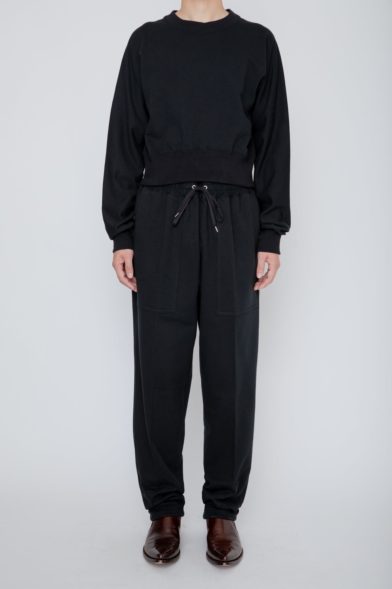 ONE-SIDE KIMONO SLEEVE SWEATSHIRT_TIGHT FIT / BLACK