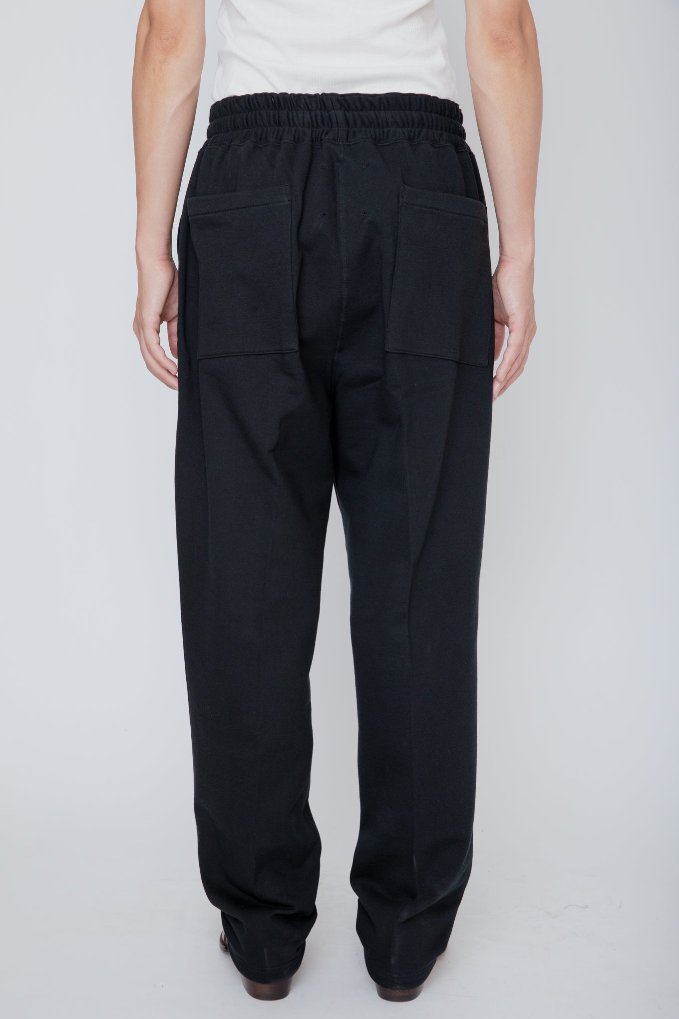 EASY SWEATPANTS / BLACK