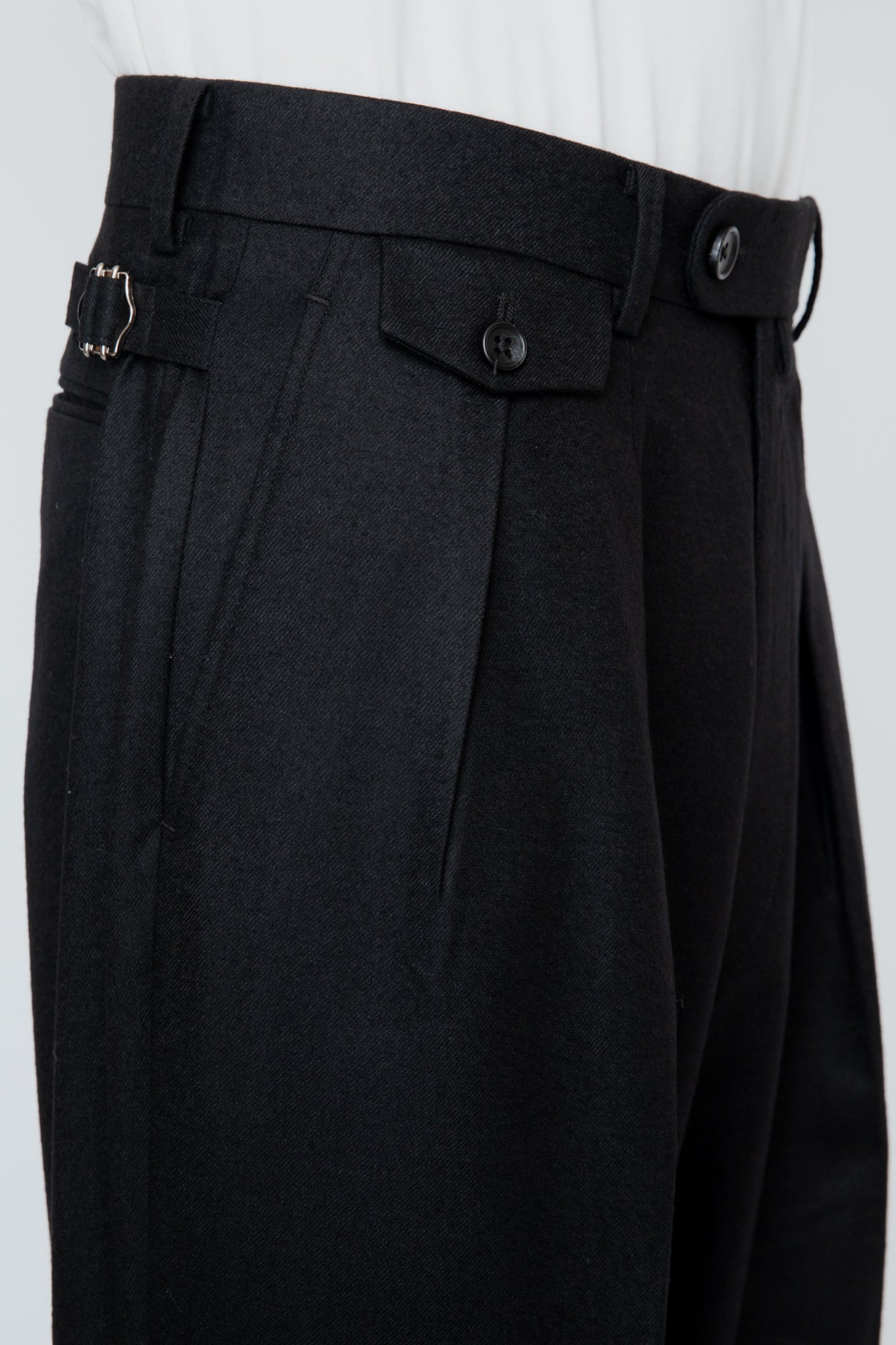 WIDE TROUSERS / BLACK