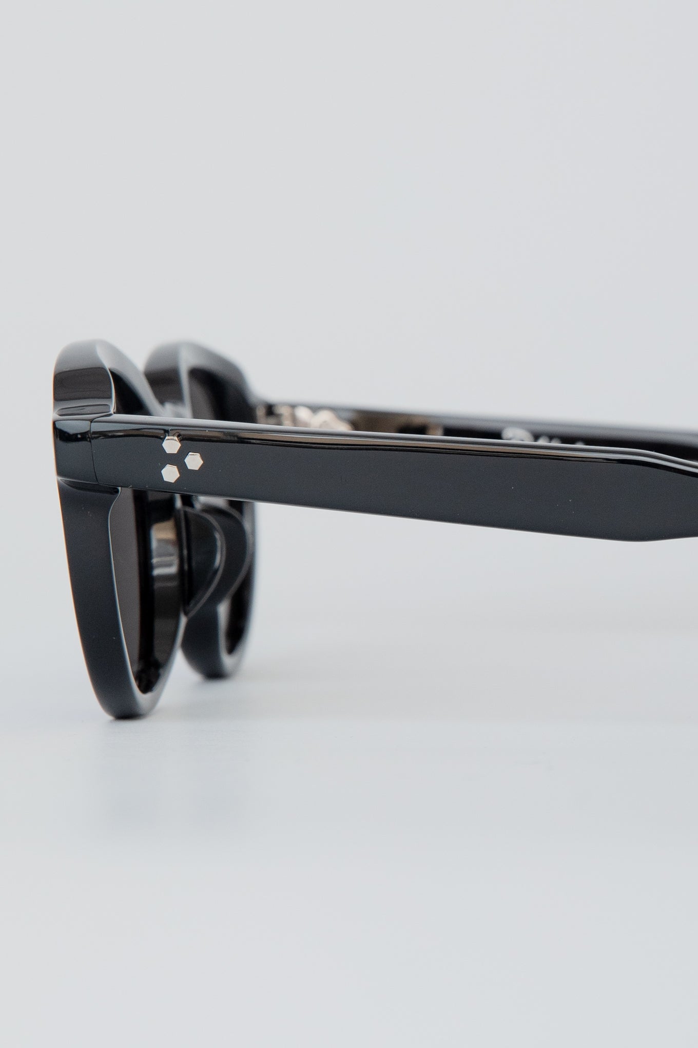 QUITO / FRAME-BLACK LENS-B.MIRROR