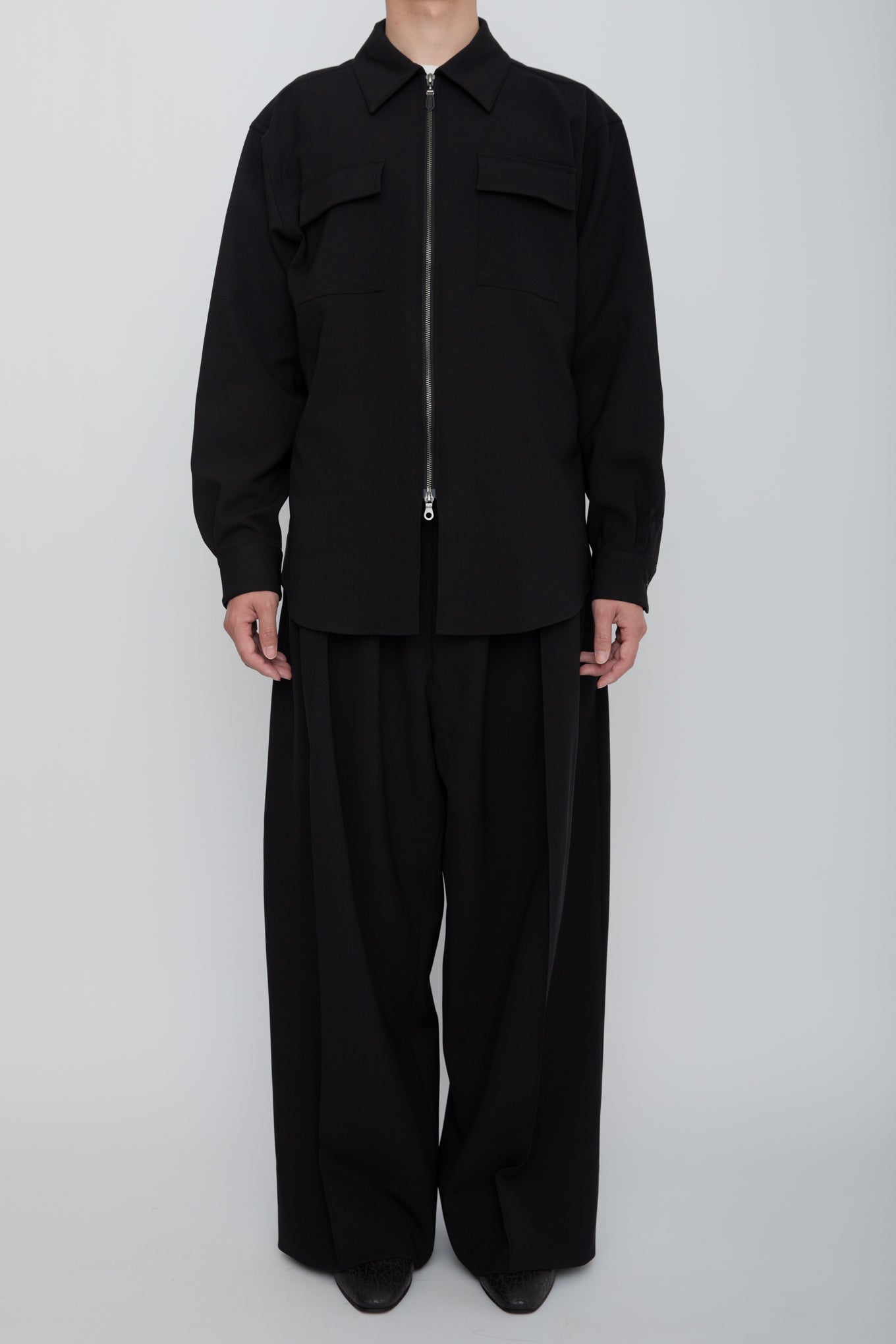 UTILITY ZIP SHIRT / BLACK