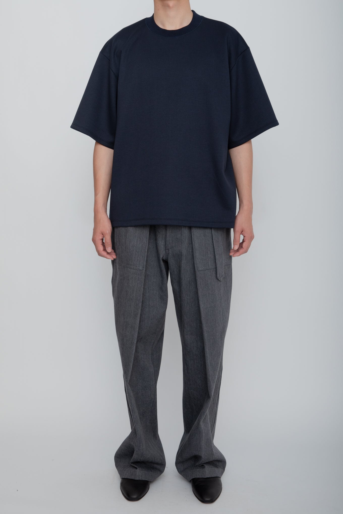 HIGH BACK COLLAR TEE / NAVY