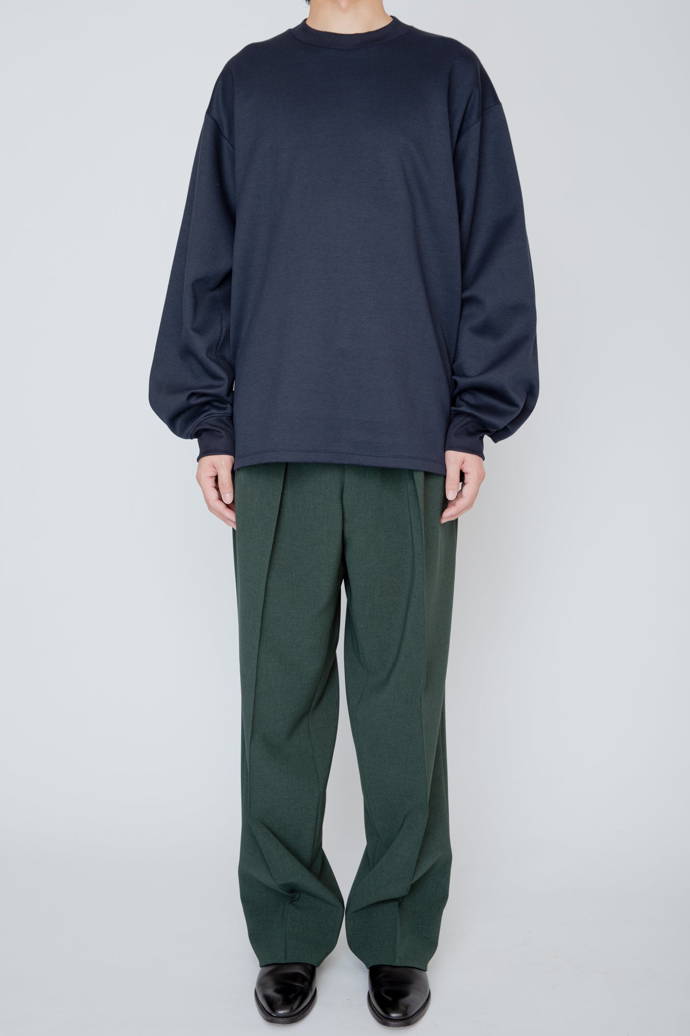 TUCK SLEEVE LONG TEE / NAVY