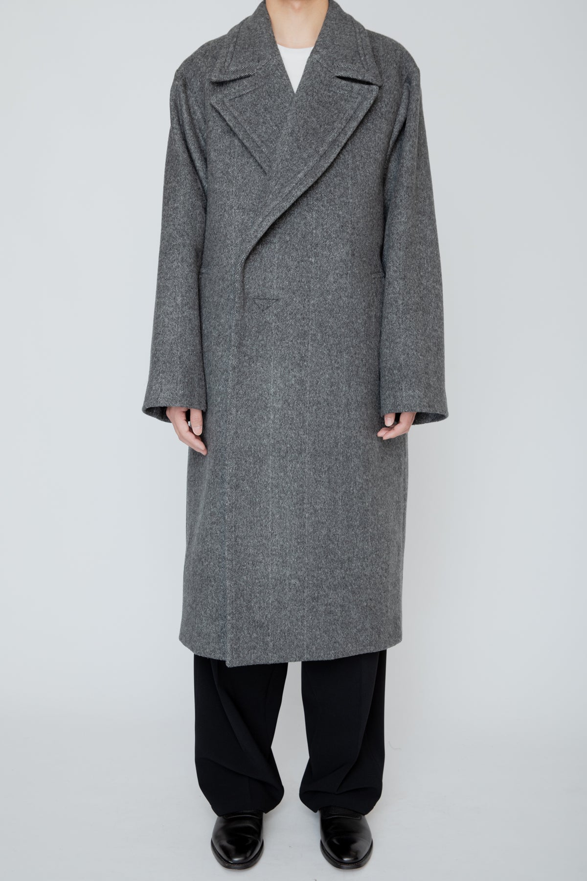 RELIEF FRAME COAT / CHARCOAL HERRINGBONE