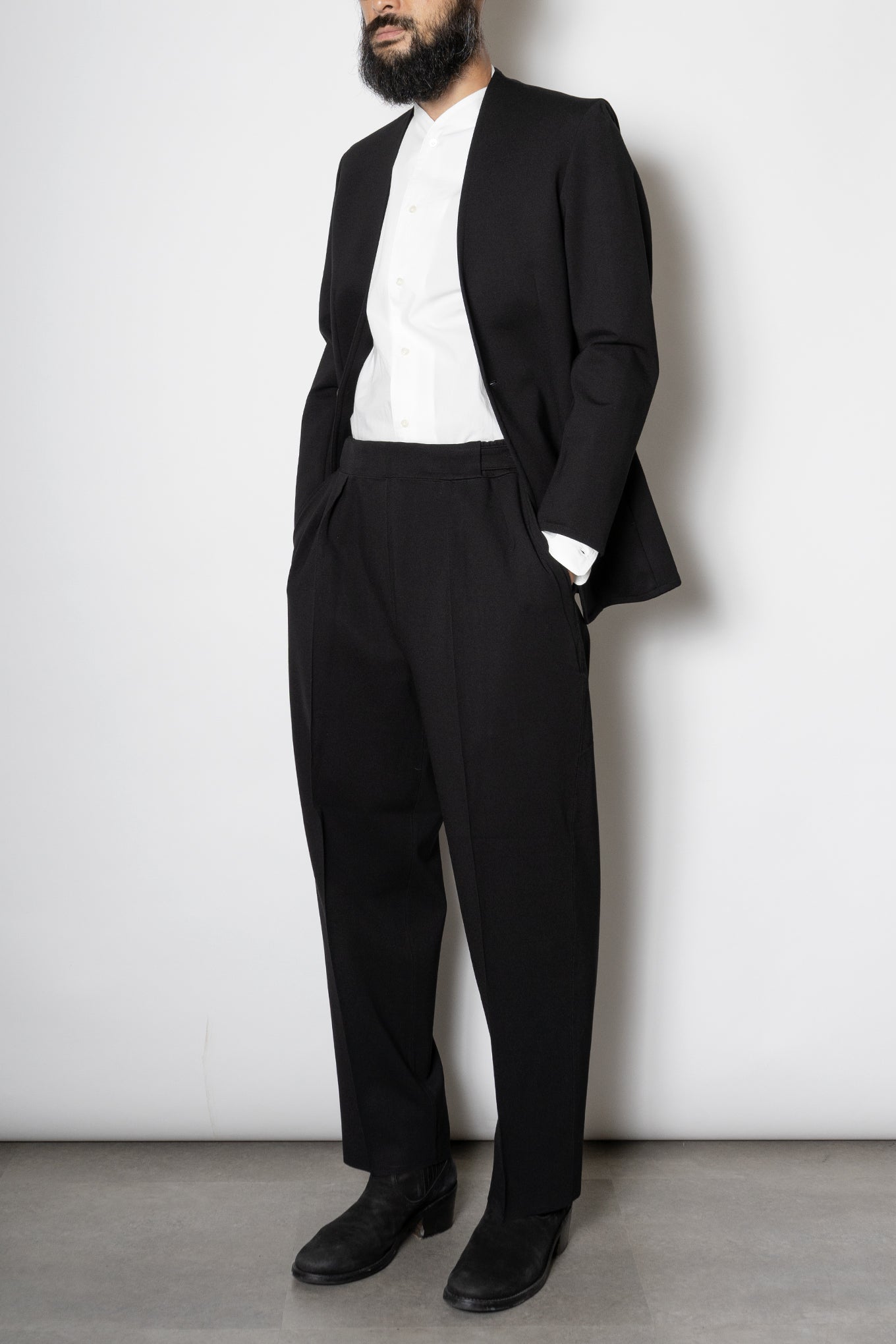 PONTE ROMA PLEATED WIDE TROUSERS / BLACK – RAINMAKER KYOTO