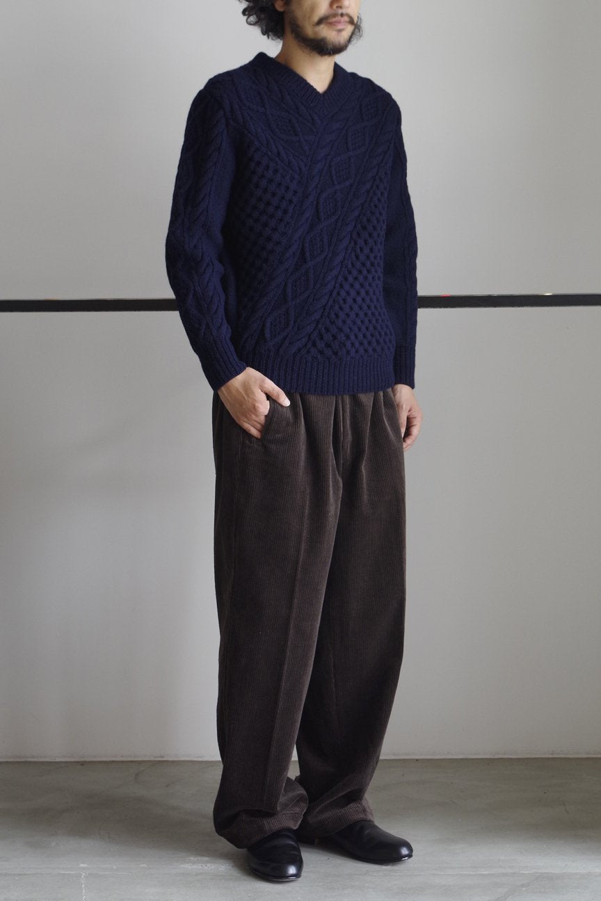 OBLIQUE V-NECK ALAN KNIT / NAVY - RAINMAKER KYOTO