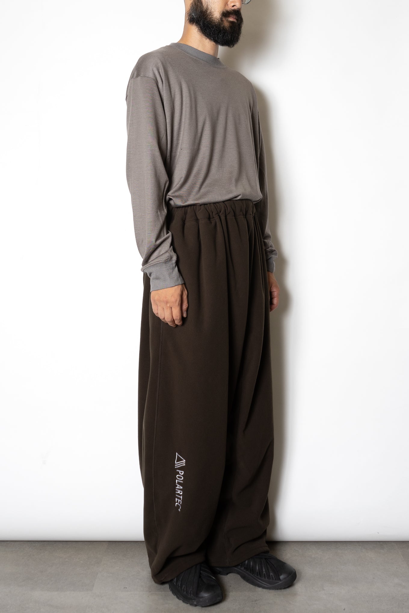 POLARTEC® EASY PANTS / SEPIA – RAINMAKER KYOTO