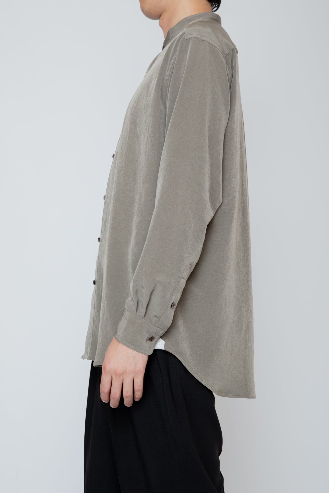 BAND COLLAR SHIRT / TAUPE