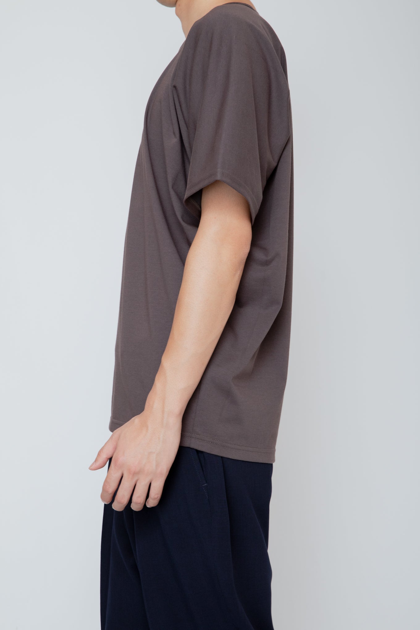 KIMONO SLEEVE T-SHIRT / CHARCOAL