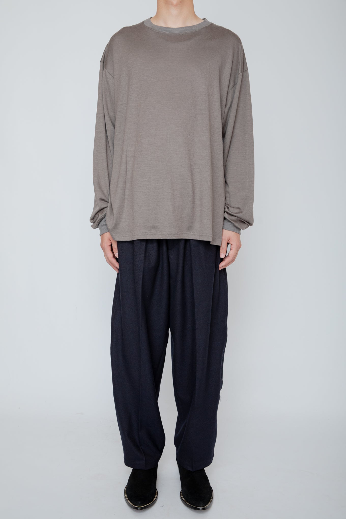 WASHABNE WOOL CREW NECK SHIRT / TAUPE