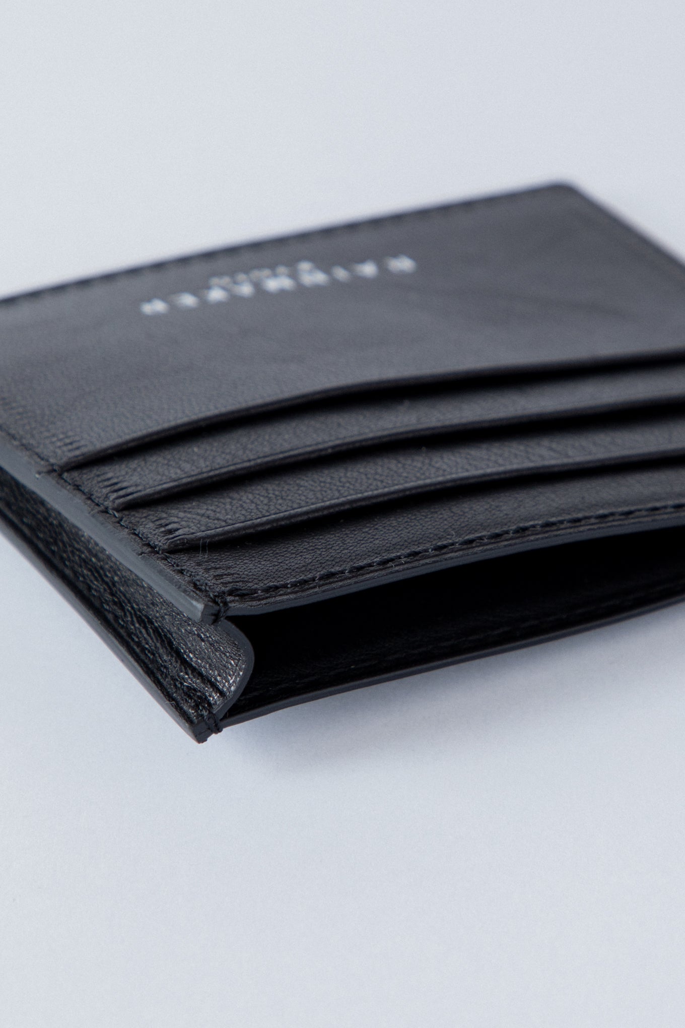 ESSENTIAL WALLET  / BLACK