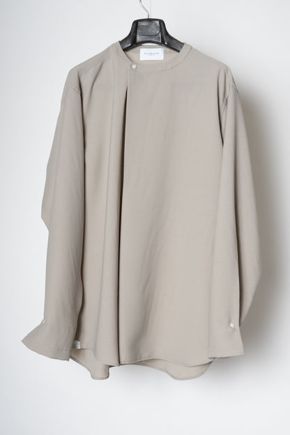 PLEATED SHIRT / NATURAL