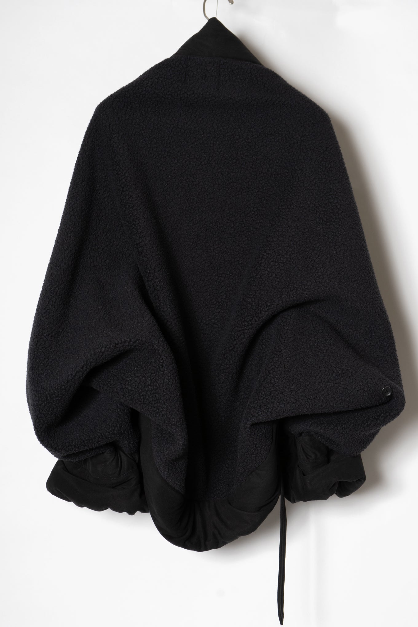 RAINMAKER BLANKET MANTLE BLACK ストール RAINMAKER BLANKET MANTLE BLACK ストール