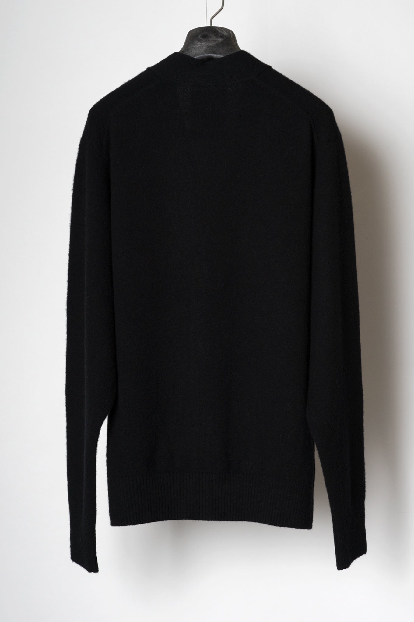 ONESIDE RAGLAN SLEEVE CARDIGAN / BLACK