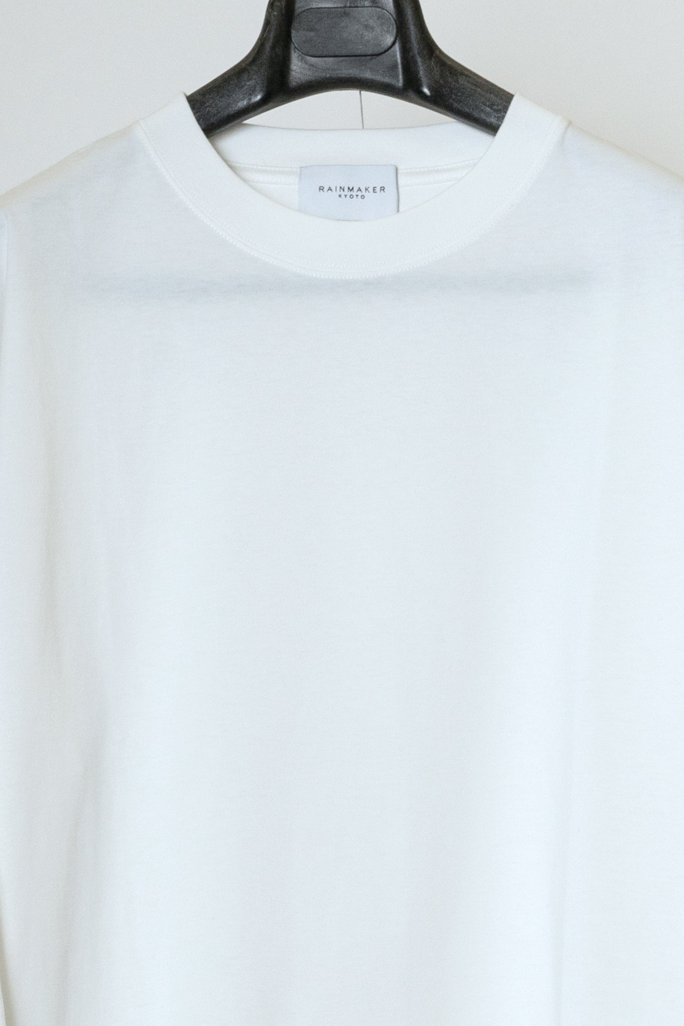 CREW-NECK LONG T-SHIRT / OFF WHITE