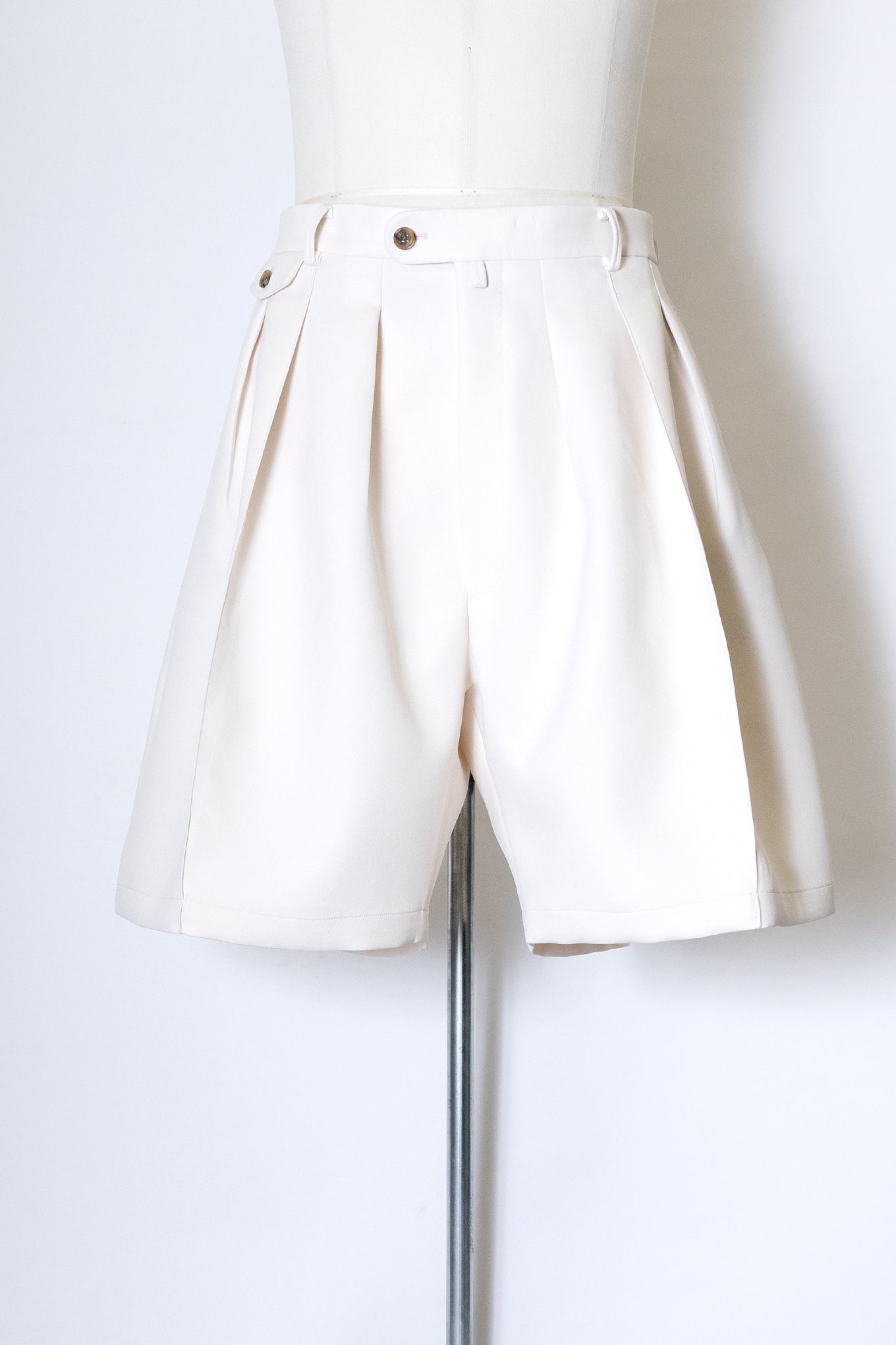 TRIPLE CLOTH HAKAMA SHORTS / IVORY