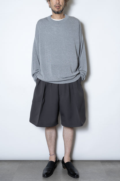 CREW-NECK SWEATER / TOP GRAY