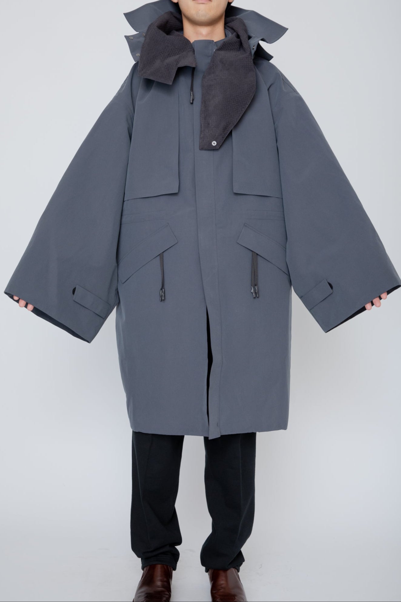 BREATHABLE WATERPROOF FIELD PARKA / CHARCOAL