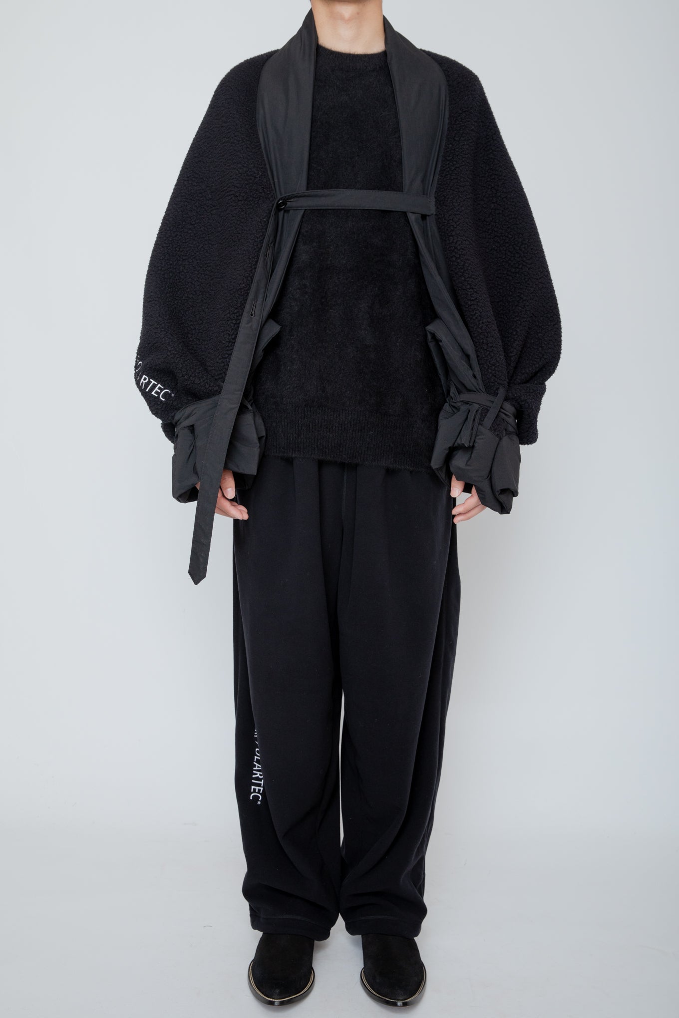 レインメーカー BLANKET MANTLE / BLACK BLANKET MANTLE / BLACK – RAINMAKER KYOTO