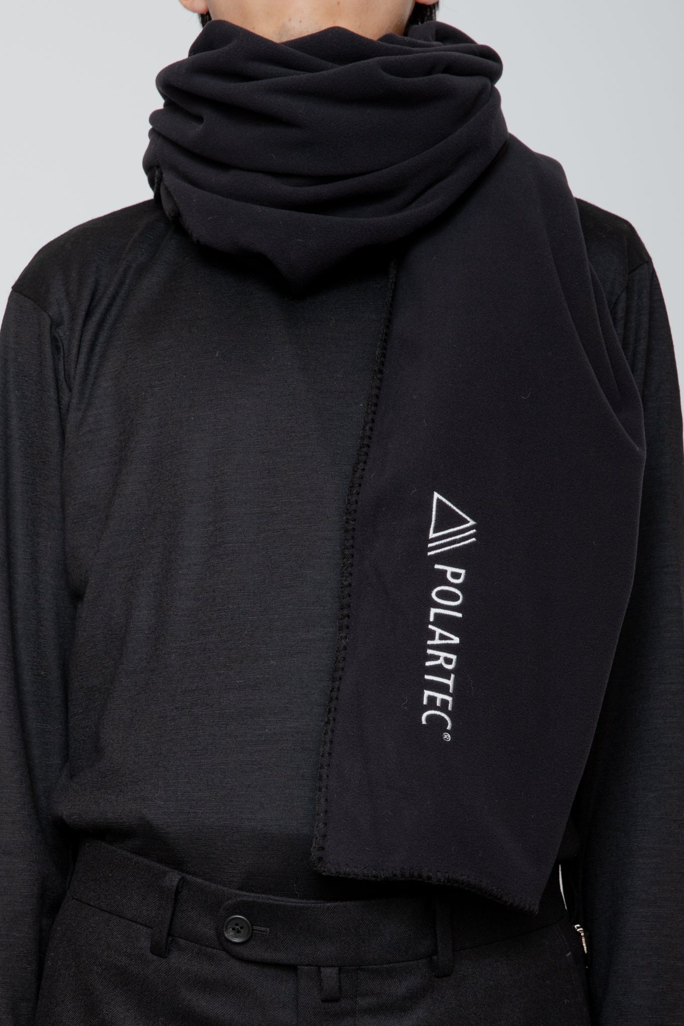 POLARTEC STOLE PONCHO / BLACK – RAINMAKER KYOTO