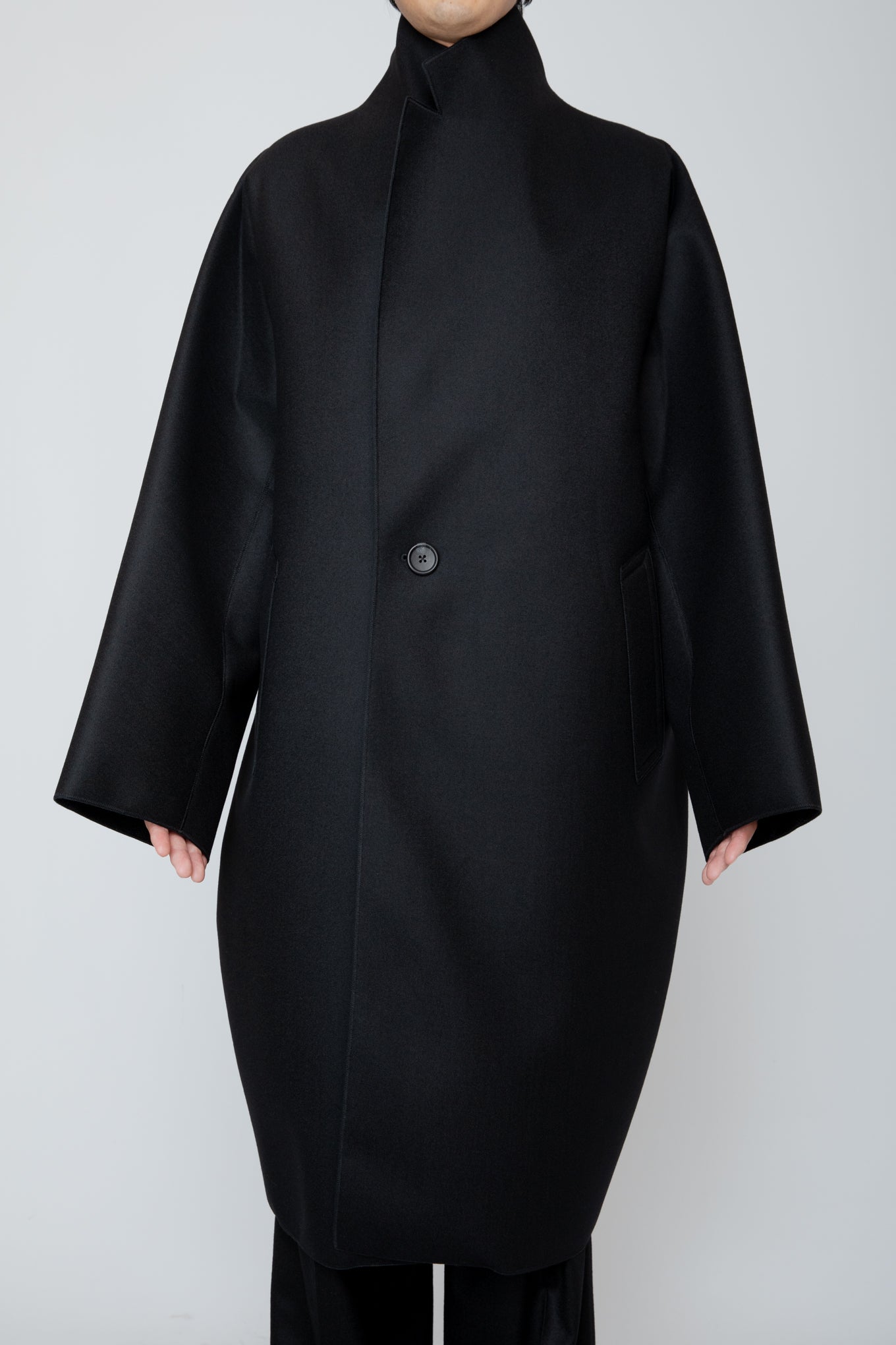COCOON COAT / BLACK
