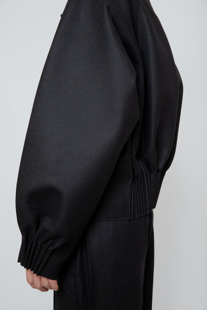 BUMPY GATHERED JACKET / BLACK