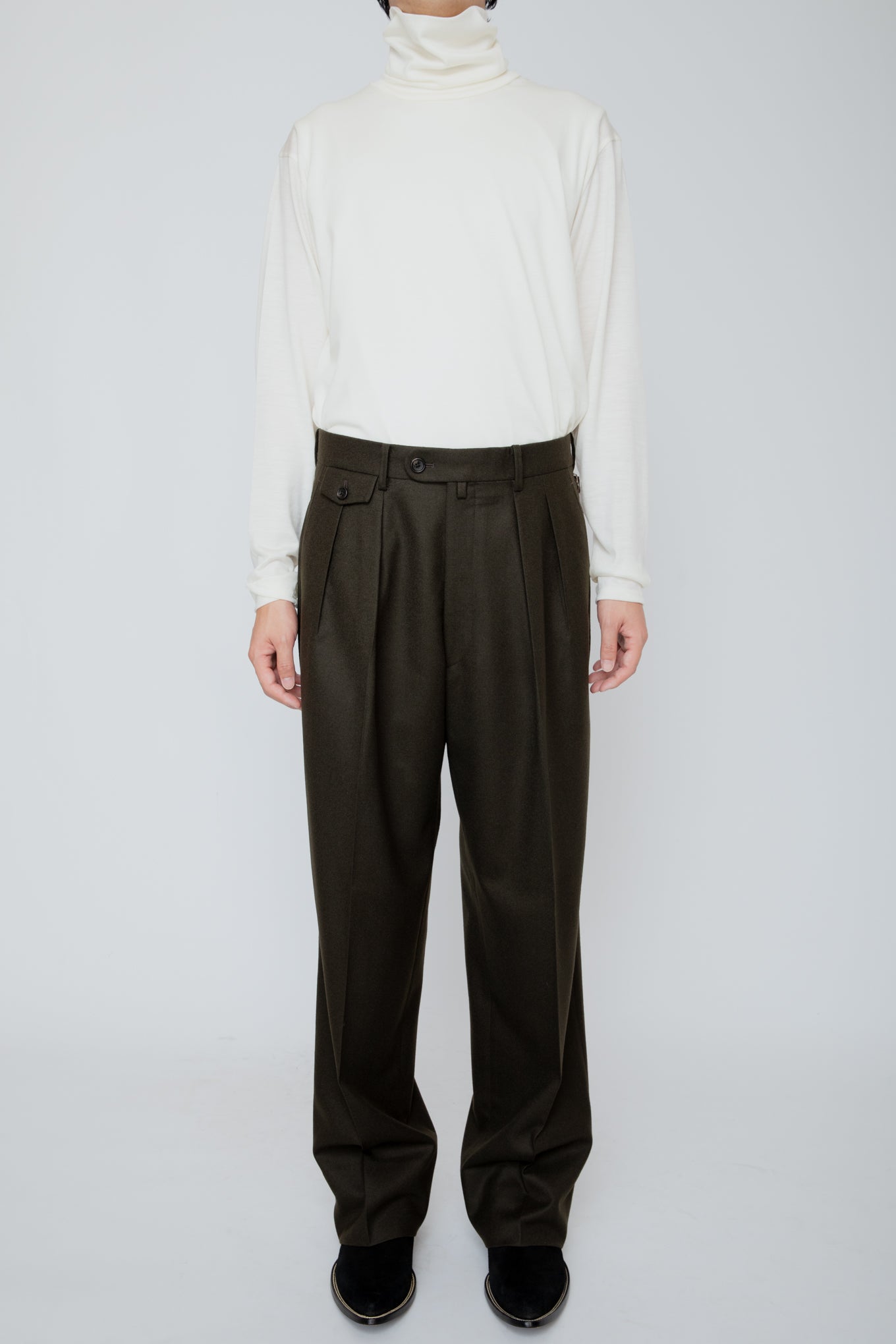 WIDE TROUSERS / DARK OLIVE