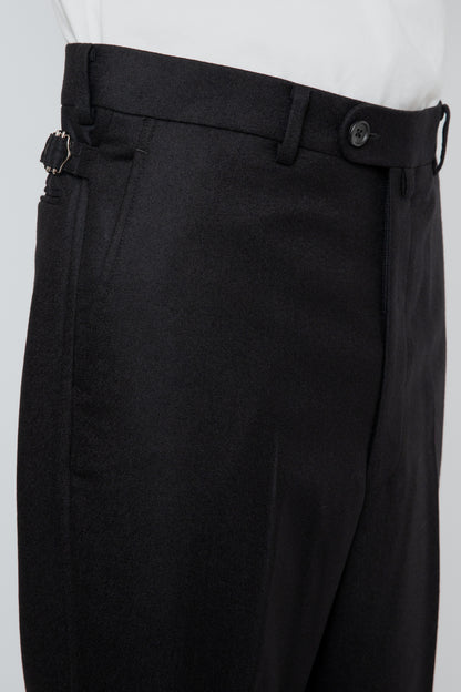 SEMI FLARED TROUSERS / BLACK