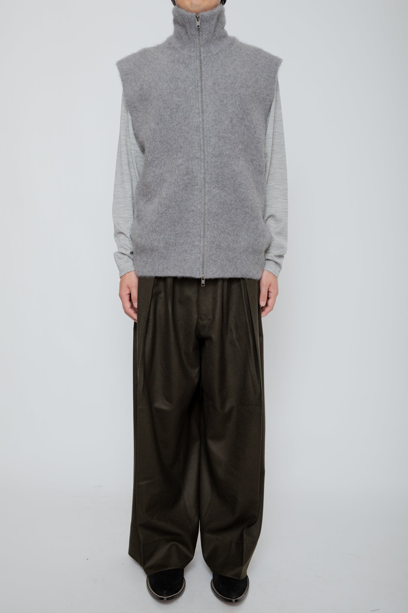 FOX CASHMERE ZIP-UP VEST / GRAY