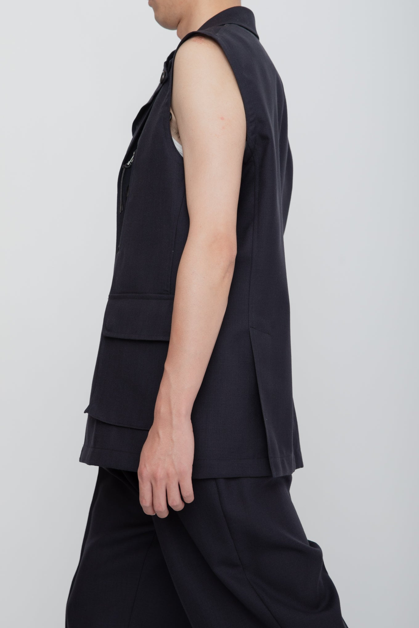 TRAVERSE VEST / NAVY – RAINMAKER KYOTO
