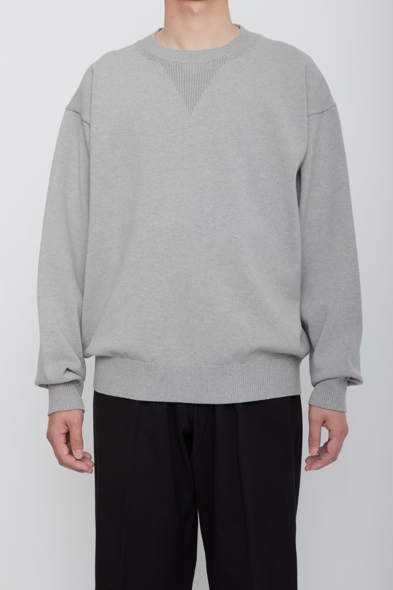 HEAVY LOUNGE SWEATER / TOP GRAY