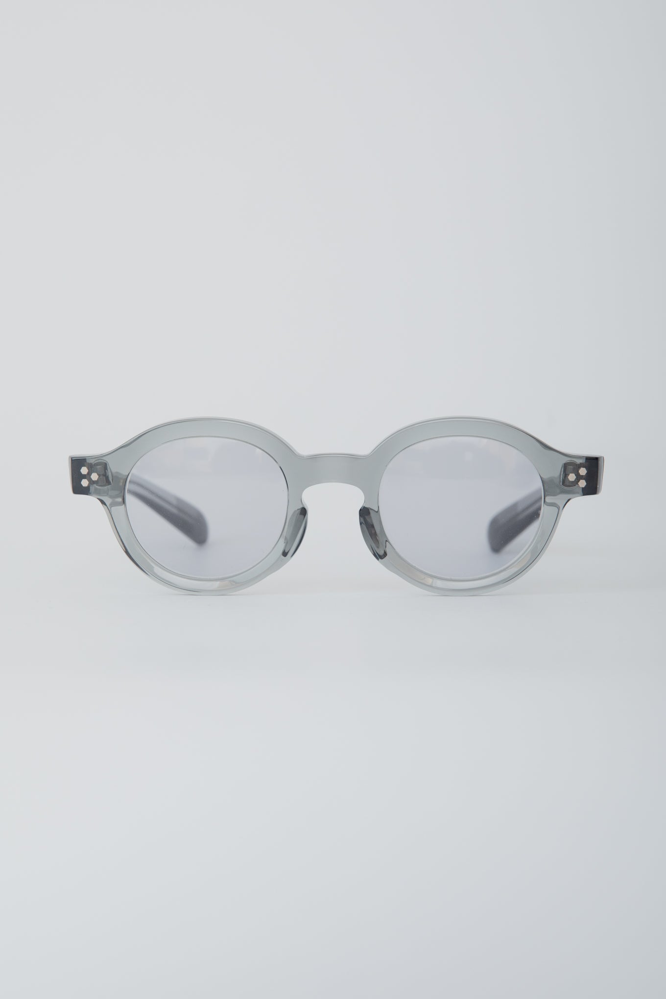 CORBY / FRAME-SMOKE  LENS-SMOKE