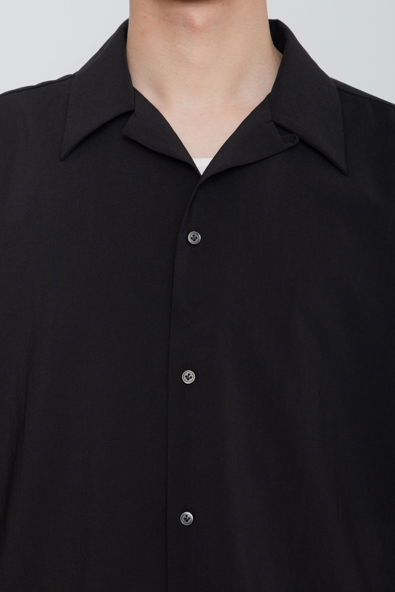 OPEN COLLAR SHIRT / BLACK