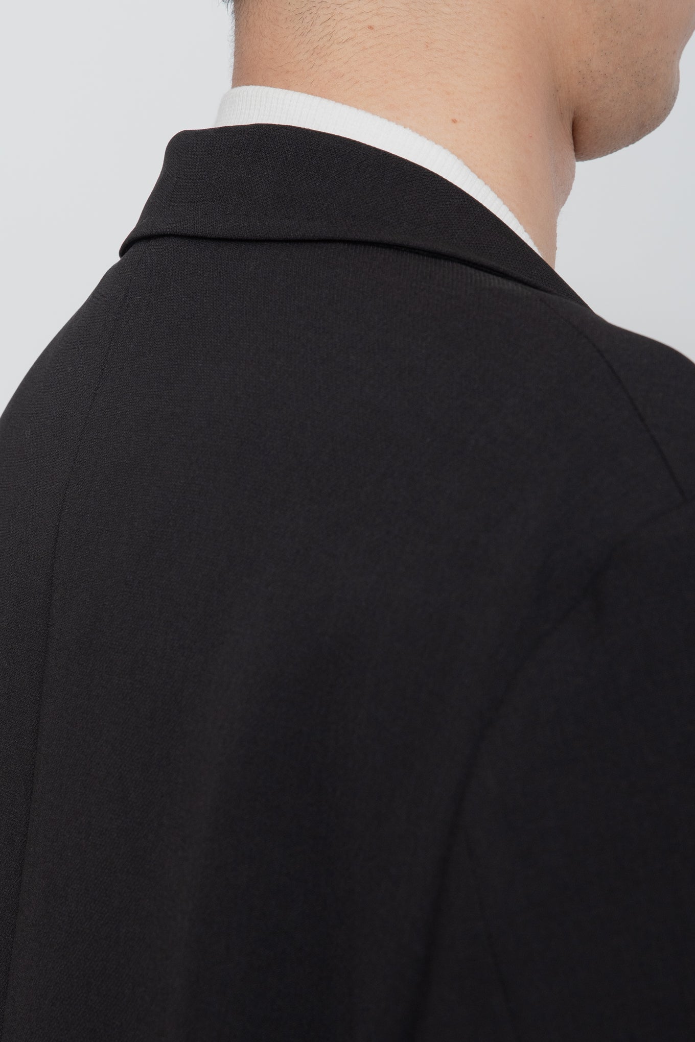 HIGH BACK COLLAR TEE  /  WHITE