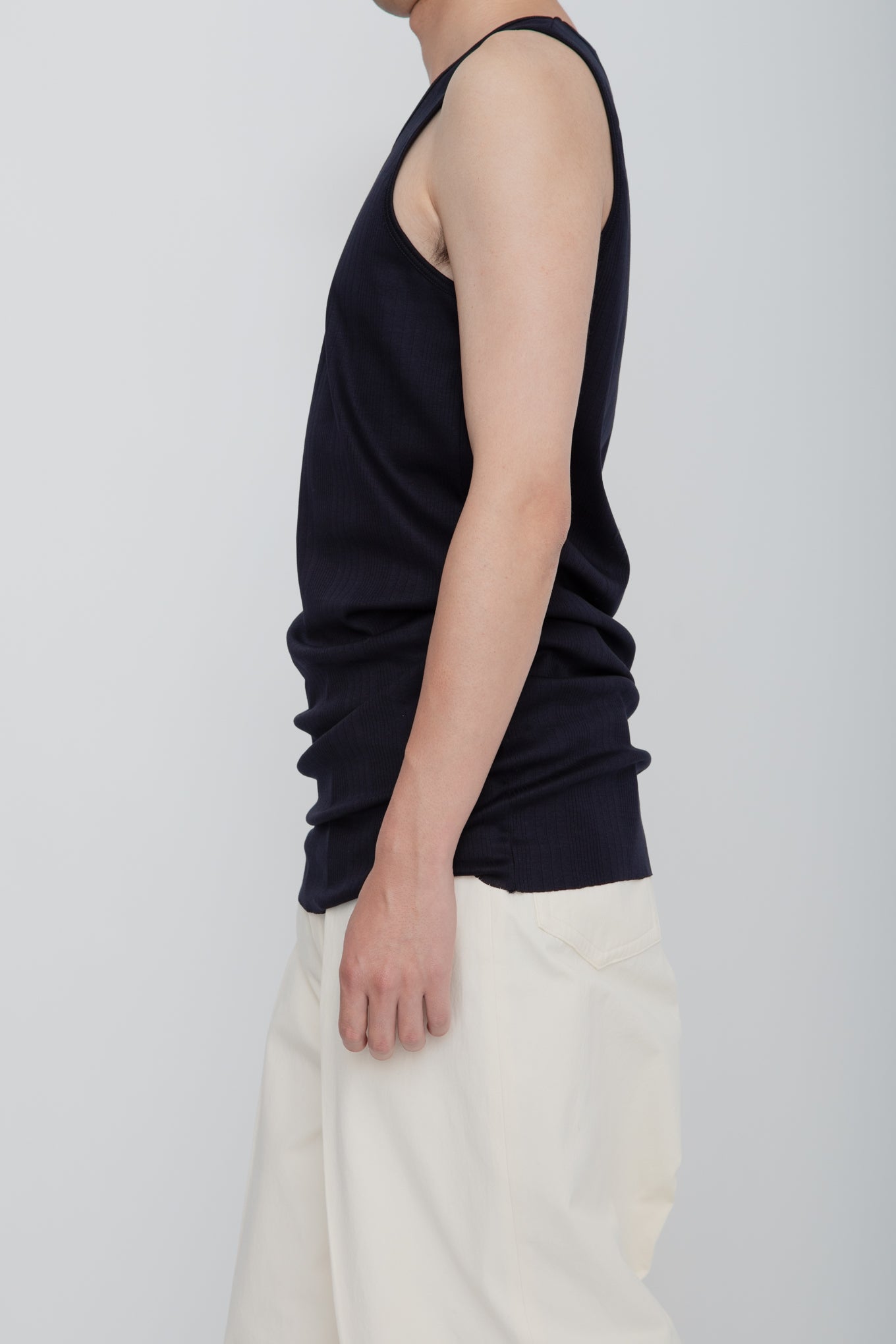 NUDE TANK TOP  /  NAVY