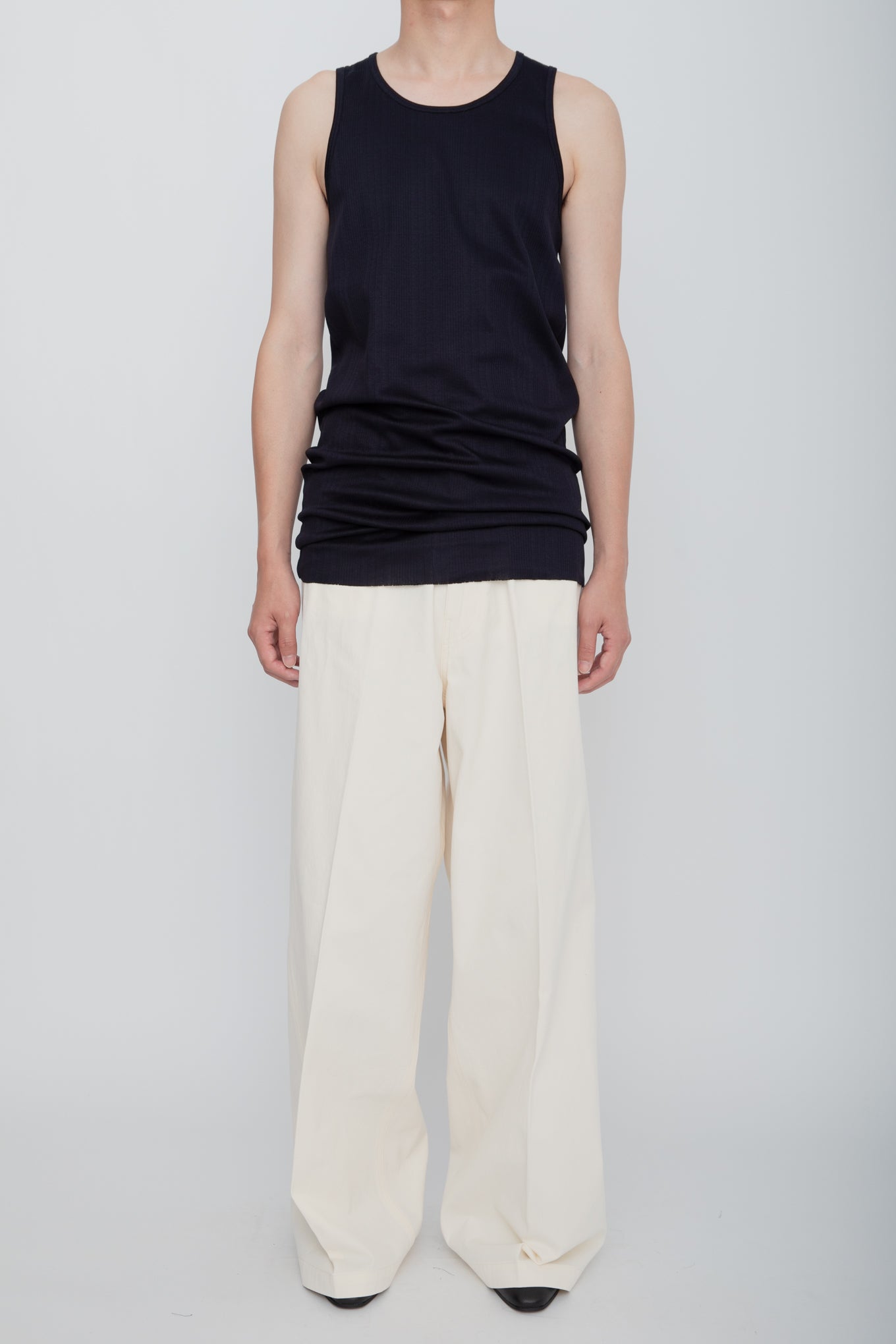 NUDE TANK TOP  /  NAVY